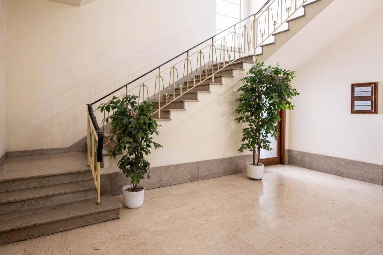 Terrace At 10 Mins From The Duomo - Homeunity Florence Exterior photo