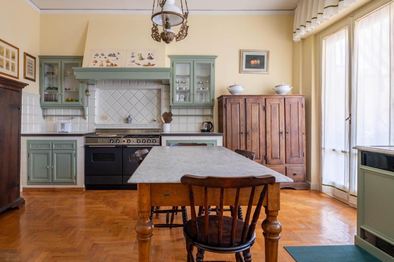 Terrace At 10 Mins From The Duomo - Homeunity Florence Exterior photo