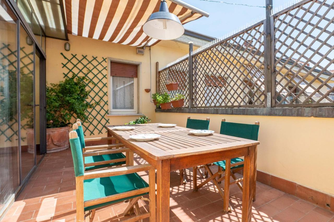 Terrace At 10 Mins From The Duomo - Homeunity Florence Exterior photo